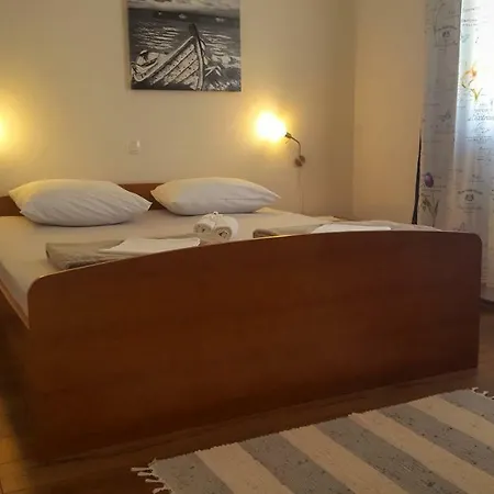 Ted Apartman